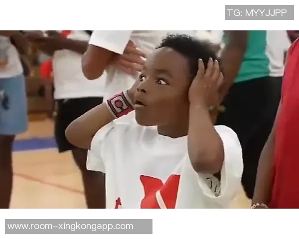 锡安回忆大风车灌篮瞬间感觉时间静止渴望更疯狂的表现